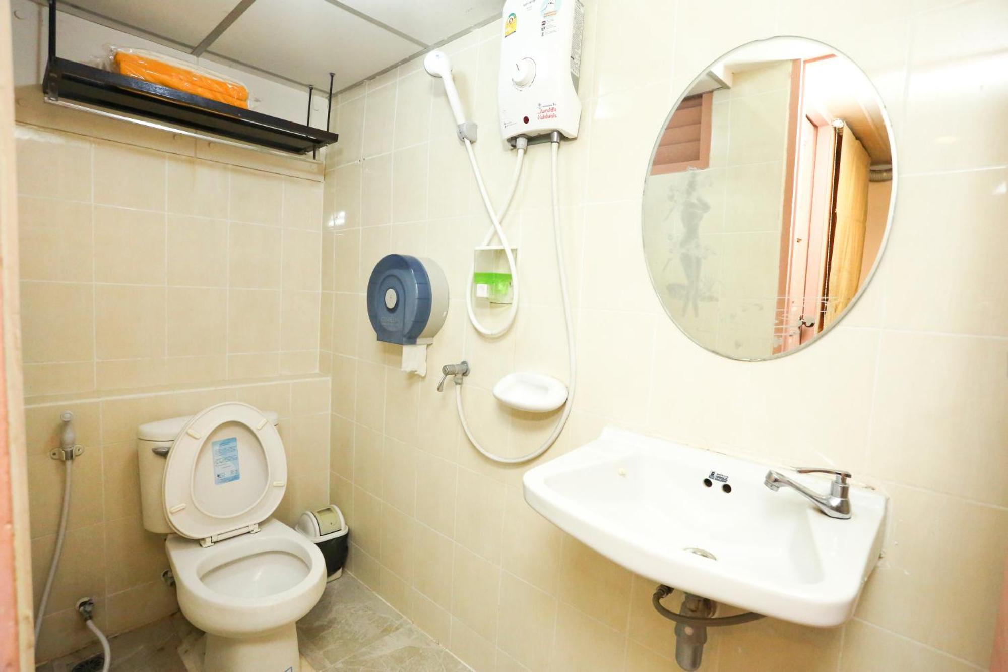 Pjr Chateau Bangkok Dış mekan fotoğraf