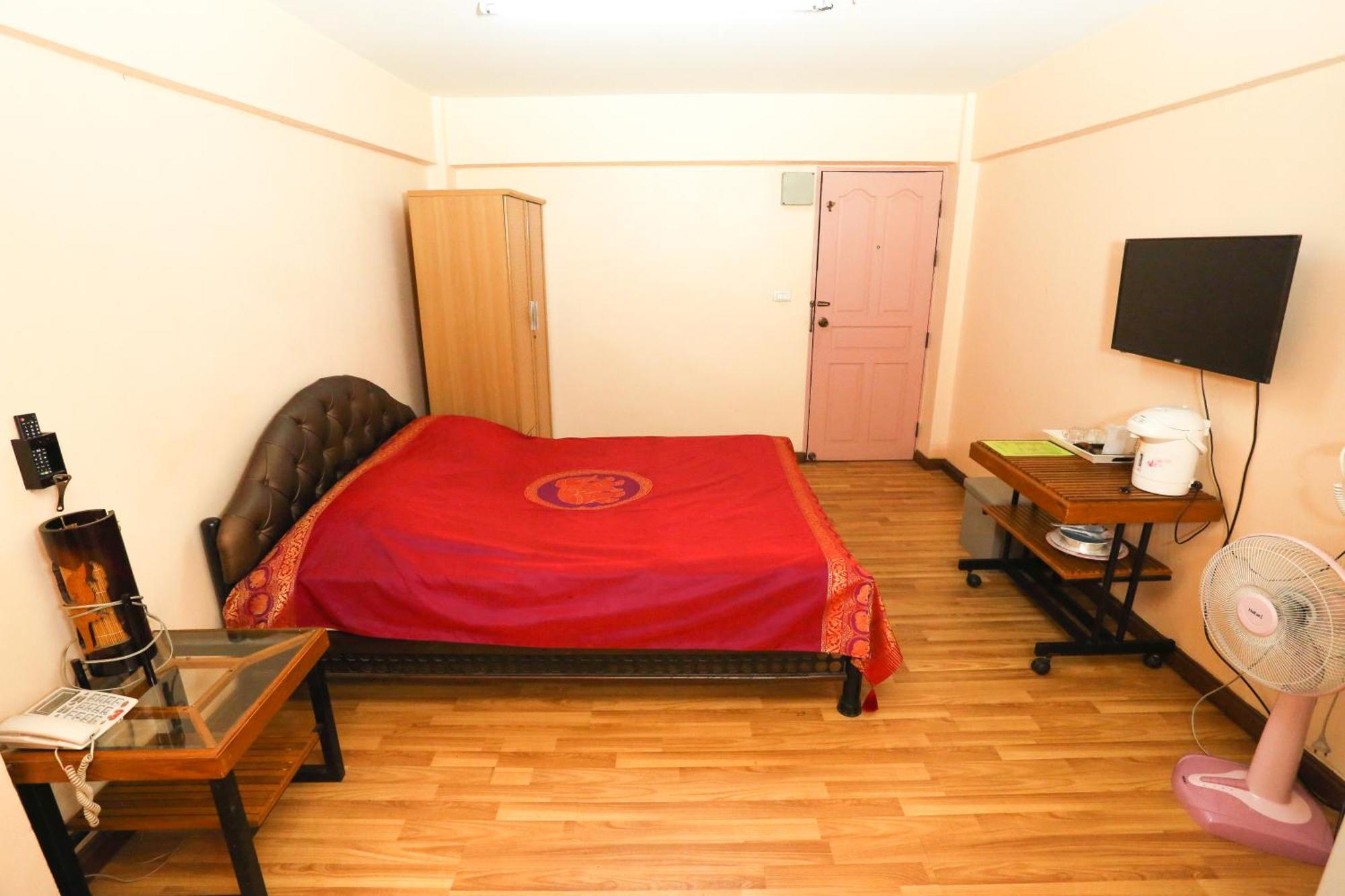 Pjr Chateau Bangkok Dış mekan fotoğraf